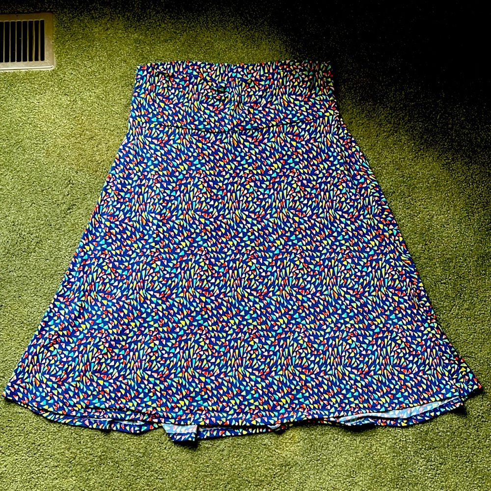 LuLaRoe Azure 2xl skirt blue/multi